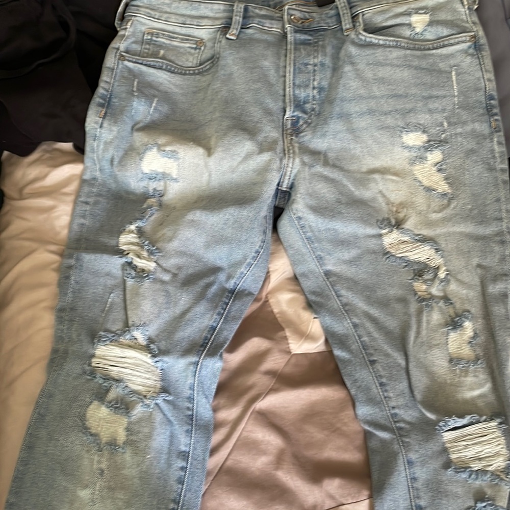 Men’s denim jeans
